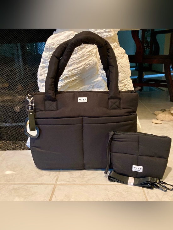 Wilo The Label Handbags - NWOT Wilo the Label Black Weekender Bag